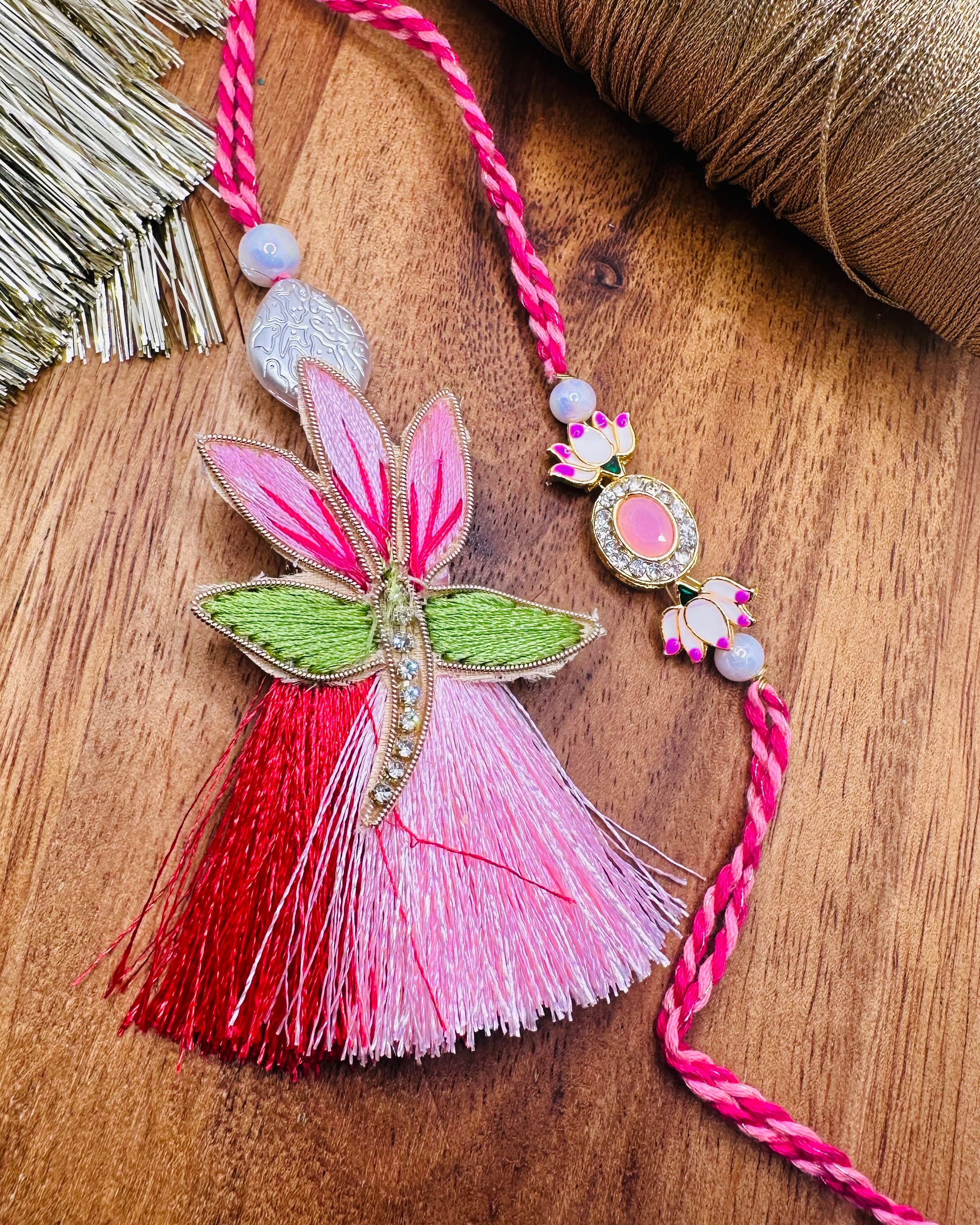 Lotus Buti Bhaiya Bhabhi Rakhi Set