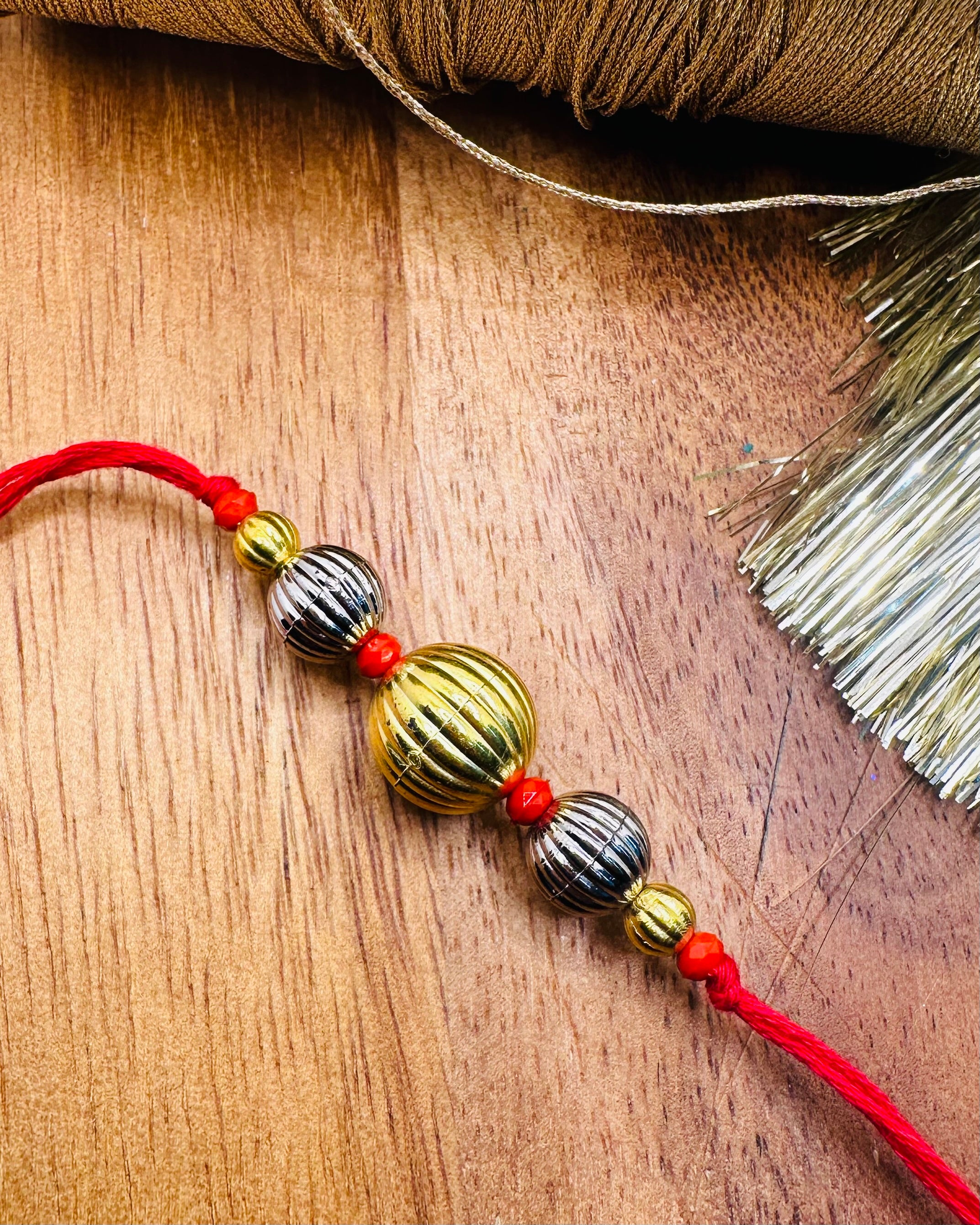 Bandhej Bhaiya And Bhabhi Rakhi Set