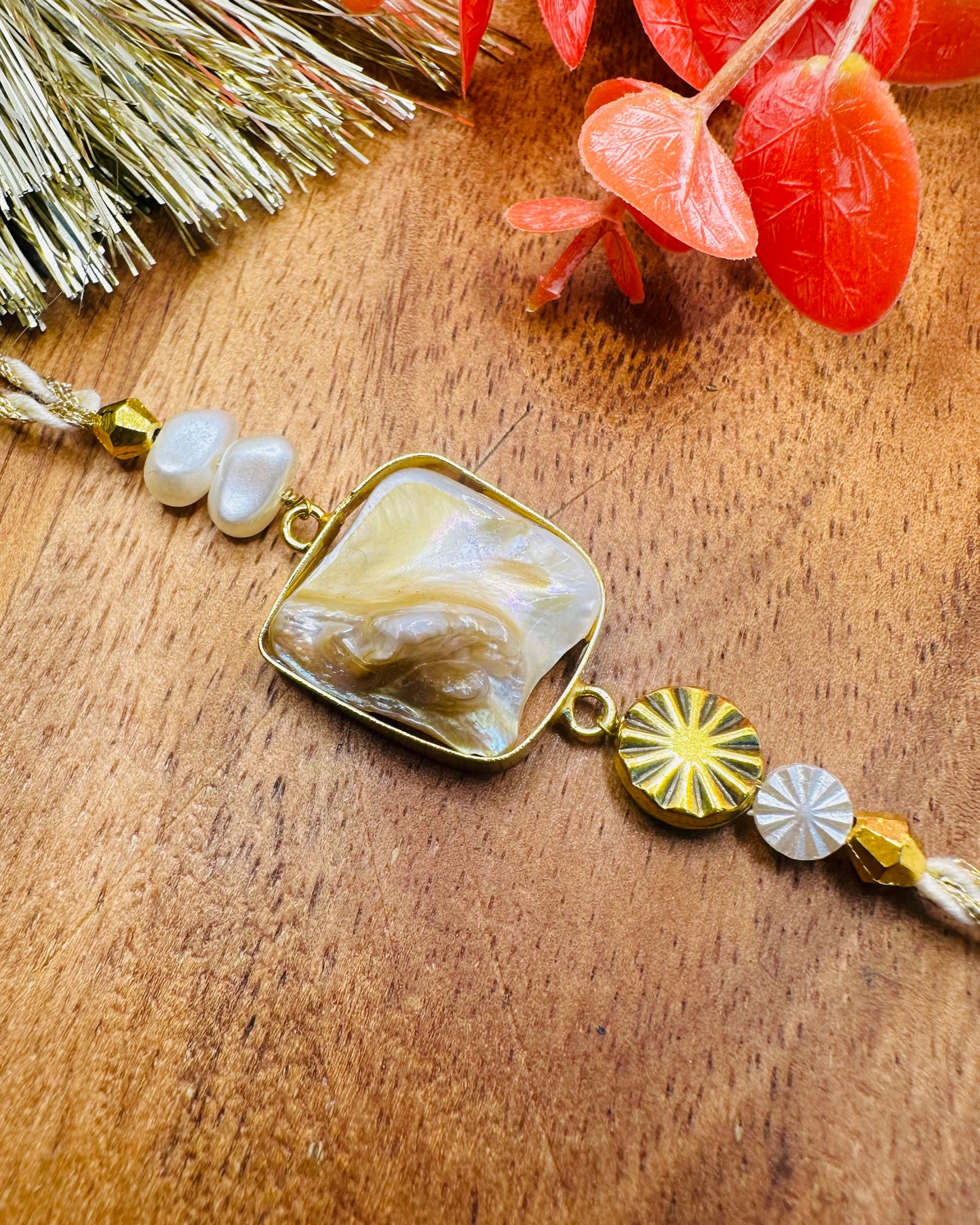 Uncut Pearl Premium Rakhi