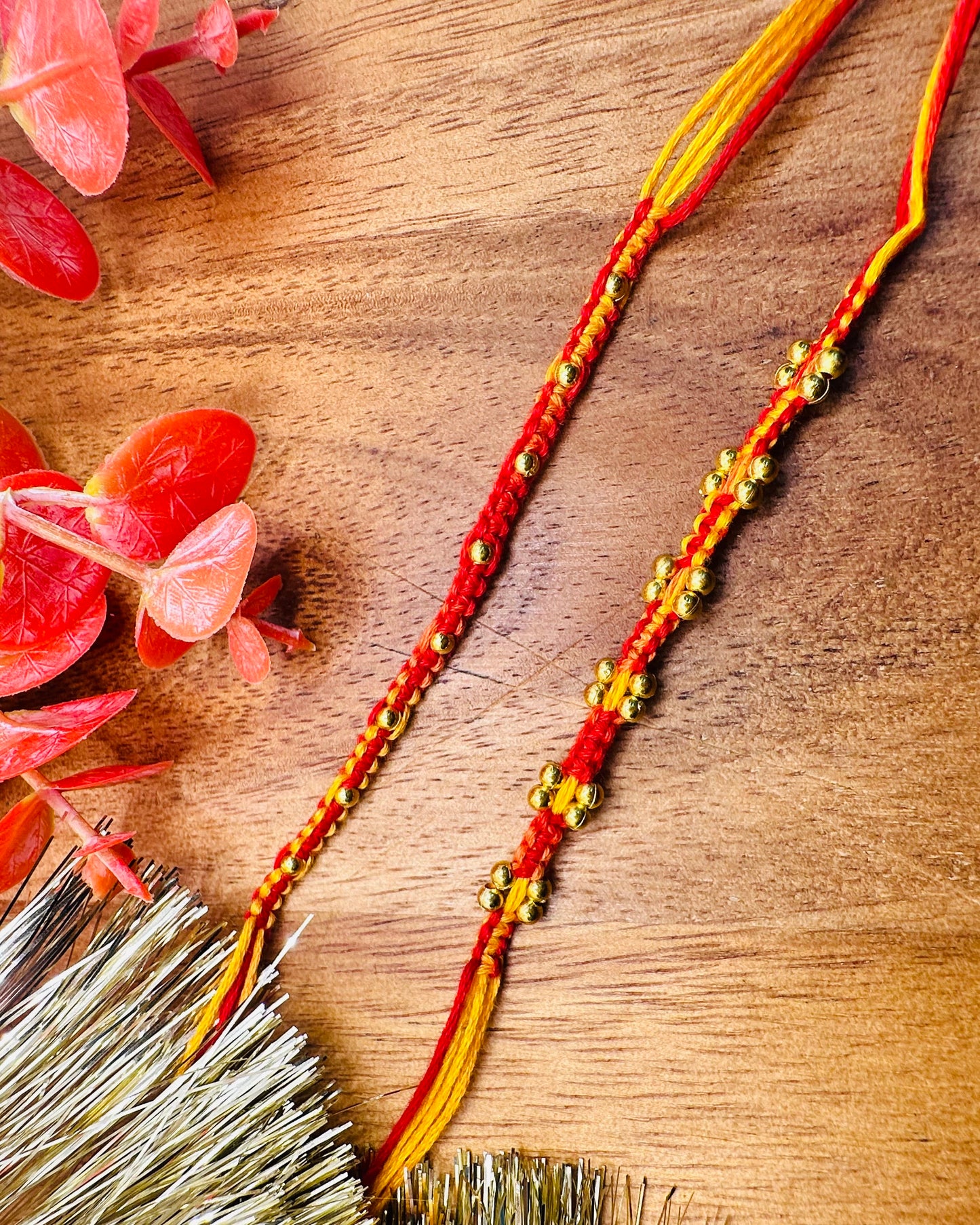 Set of two evergreen Moli Threads
