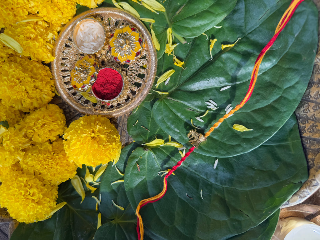 OM AND DAMRU RAKHI