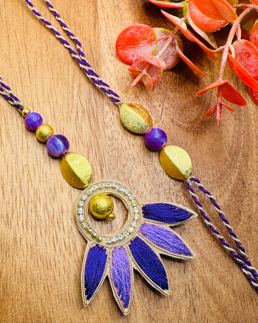 Threadwork Buti Bhaiya Bhabhi Rakhi Set (Purple)